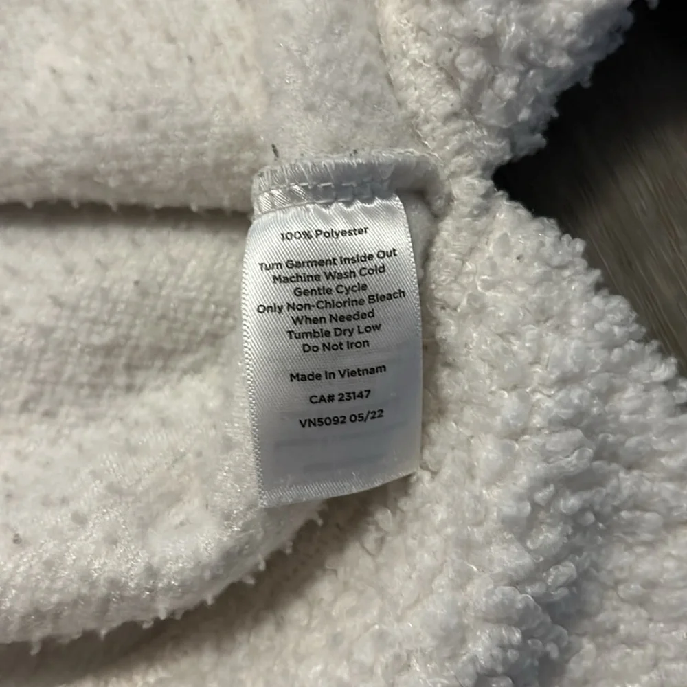 Haven Well Within Sherpa Funnel Neck Pullover - White - Picture 4 of 4